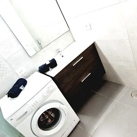 Port Royal 1 Bedroom Wifi Free Apartman Arona