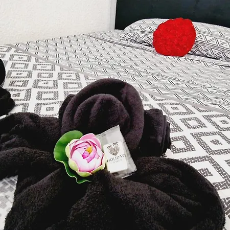 Port Royal 1 Bedroom Wifi Free * Арона